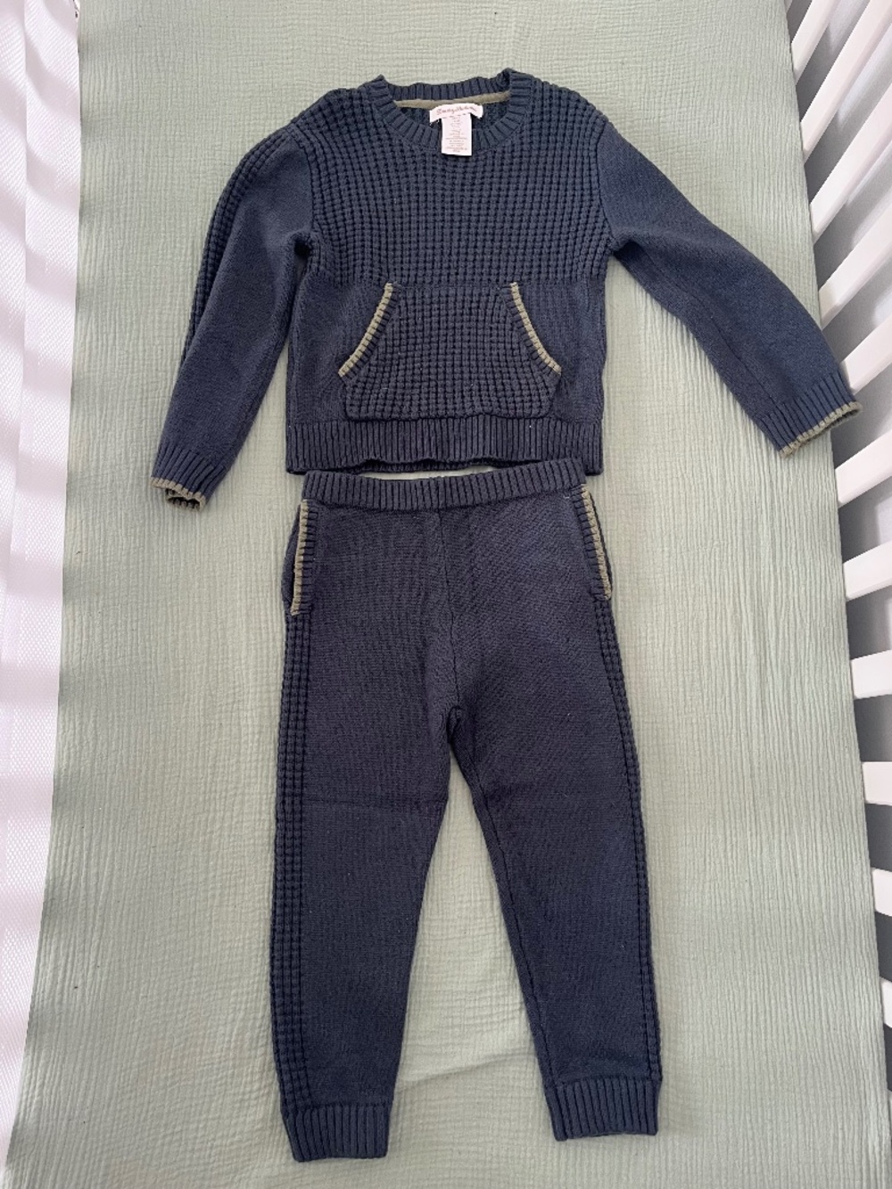 Fashionable, Sweatpants set for boys